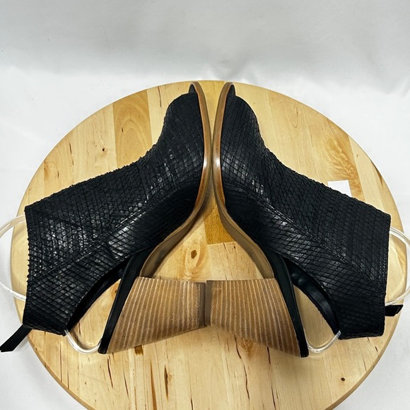 Paul Green Womens Peep-Toe Black Embossed Leather Ankle Side Zip Booties - 7.5‎ - Picture 7 of 10